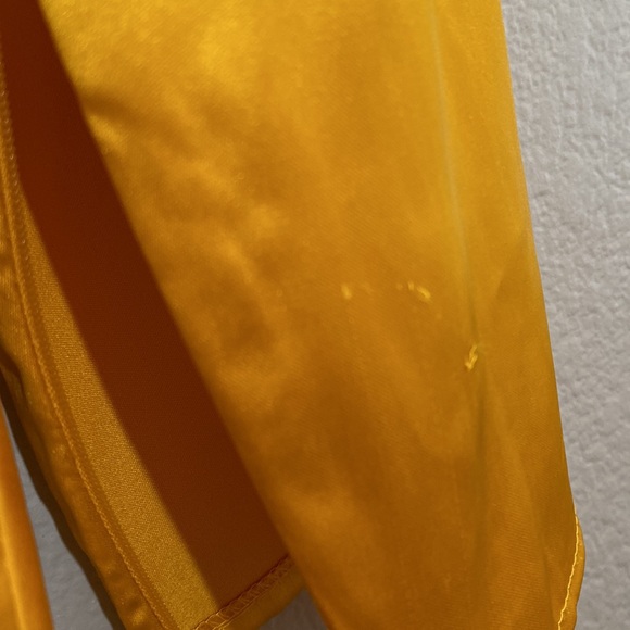 IEENA for Mac Duggal size 10 sillk yellow - Picture 16 of 16